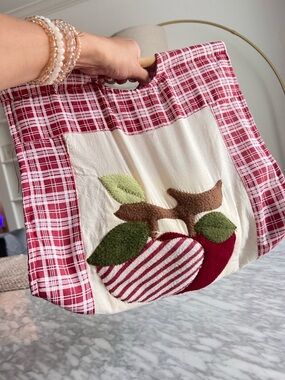 Vintage Red Plaid Apple Dish Holder